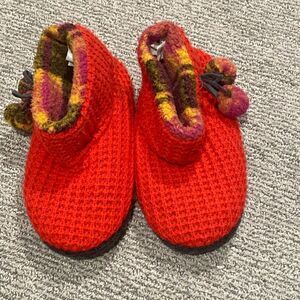 CuddlDuds slippers 